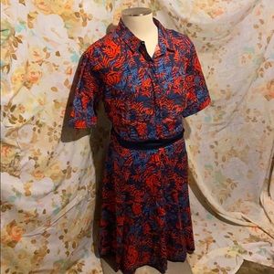 Print shirt-front dress with tie belt w/ flaw